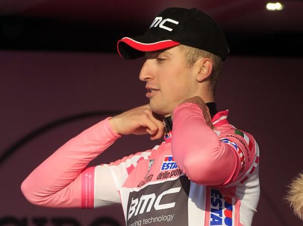 Taylor Phinney (BMC) adjusts his pink jersey