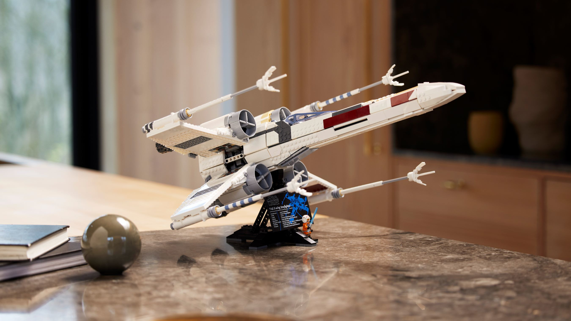 achterzijde Makkelijk te gebeuren Integratie Lego reveals three new Lego Star Wars sets coming in May, including the UCS  X-Wing | Space