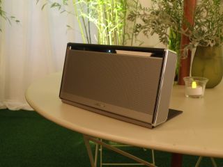 Bose Soundlink Wireless Mobile speaker unveiled