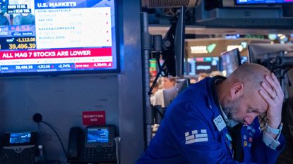 Traders work on the floor of the New York Stock Exchange (NYSE) on April 10, 2025 in New York City. Despite U.S. President Donald Trump's declared 90-day tariff pause for many countries, uncertainty remains in global trade, with the Dow and other international markets falling steeply again.