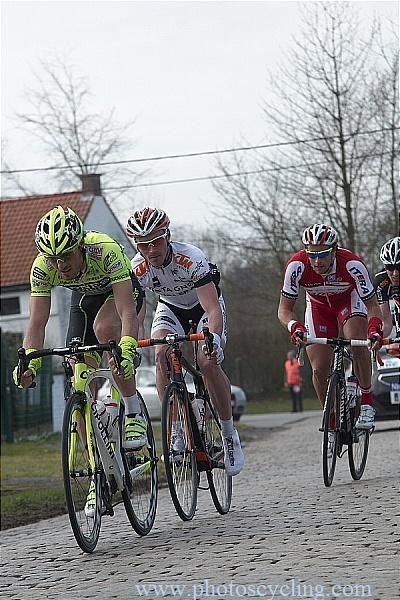 Davide Ricci Bitti (Farnese Vini) leads the breakaway