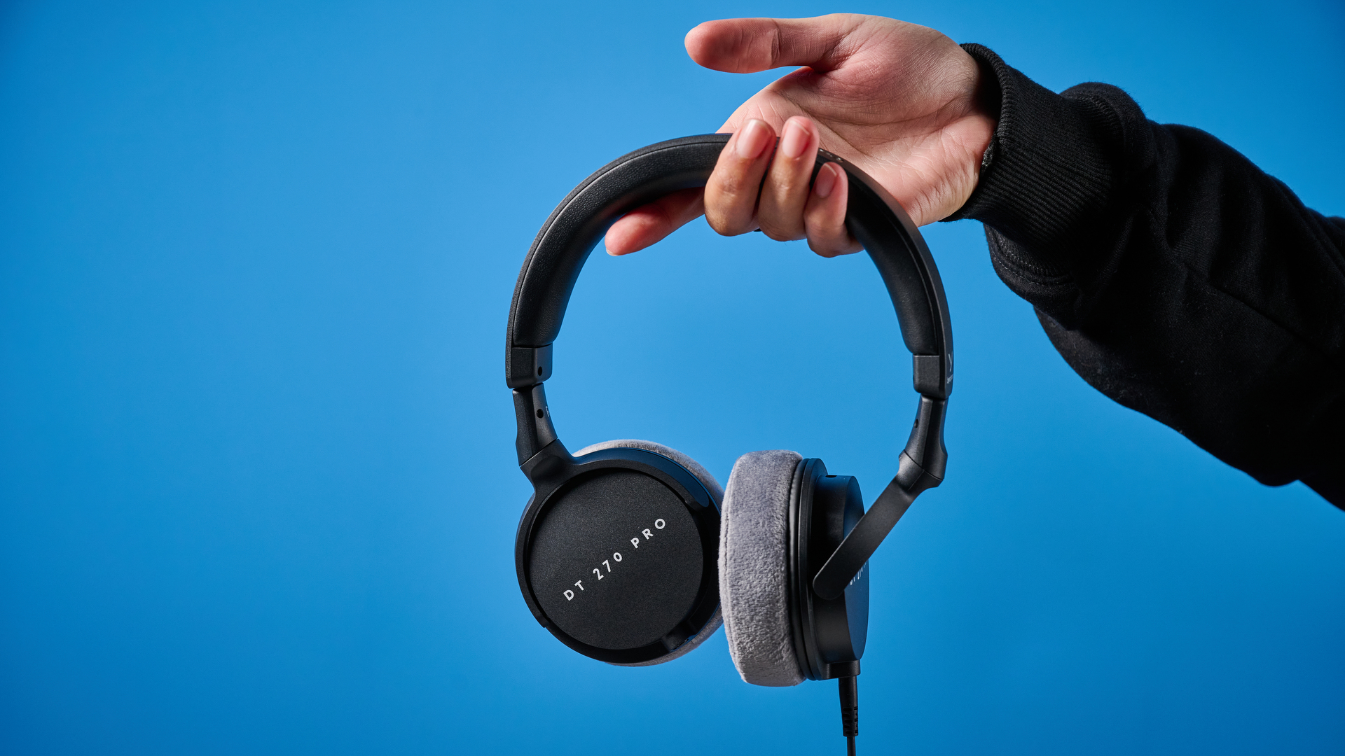 Beyerdynamic DT 270 Pros photographed in a blue background