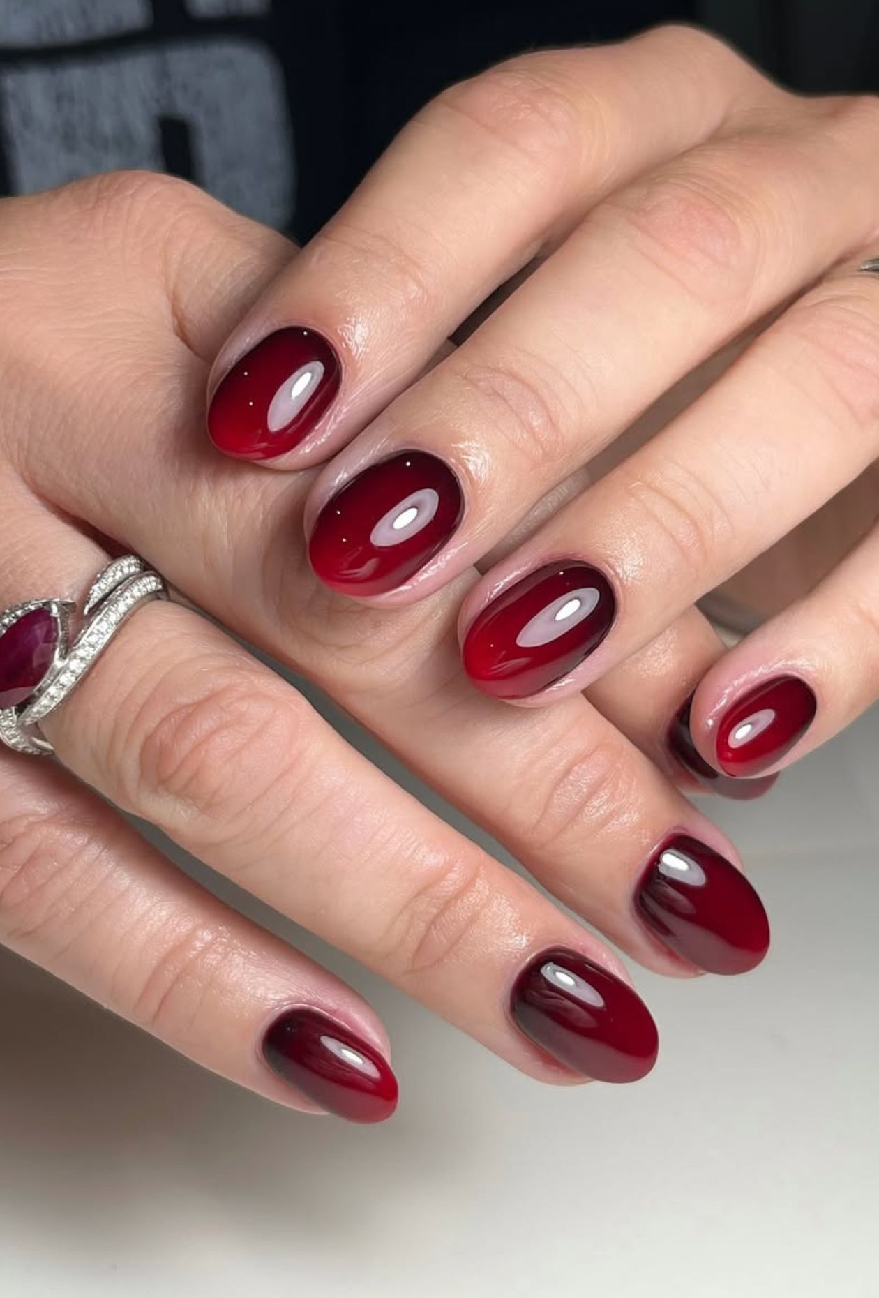 @meraki_nails_cardiff - Chic Red Nail Designs