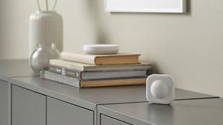 IKEA vallhorn-wireless-motion-sensor-smart-white