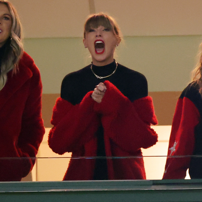 Taylor Swift at Chiefs game