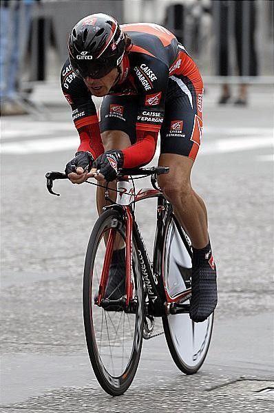 Even a broken saddle couldn't stop Jos&eacute; Iv&aacute;n Gutierrez Palacios (Caisse d'Epargne) from taking the overall win.