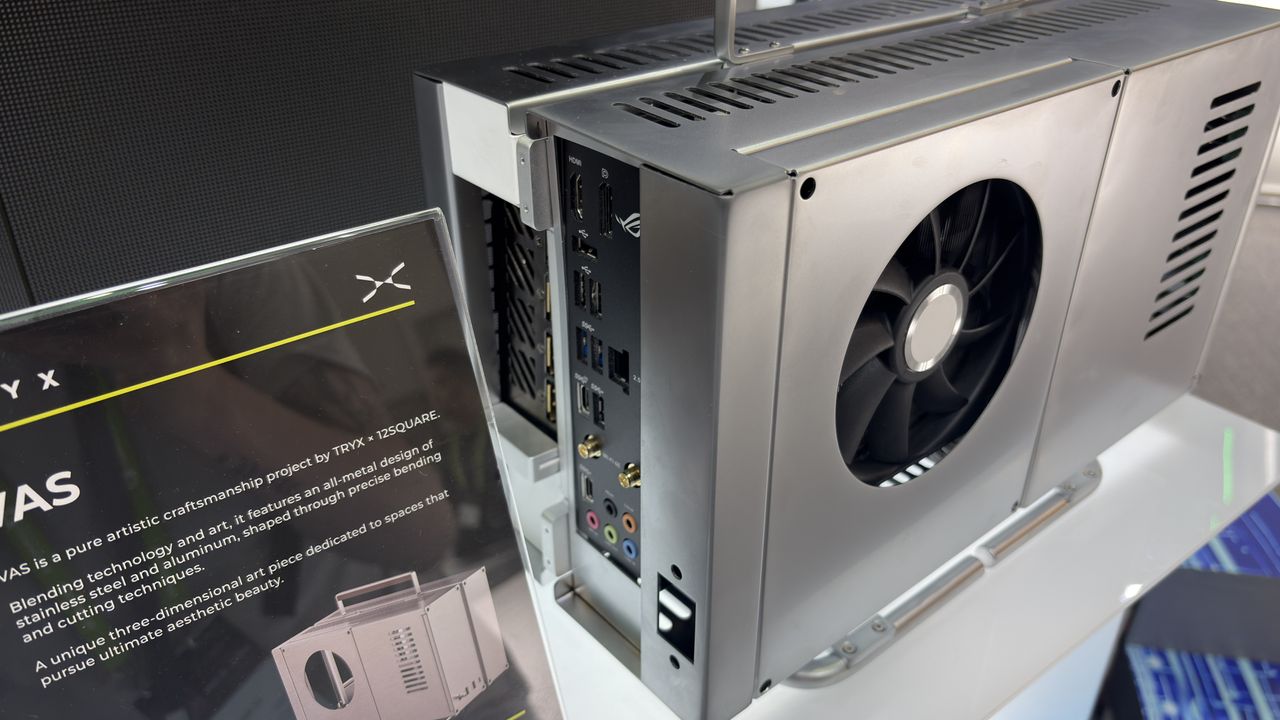 A Tryx Vas PC case.