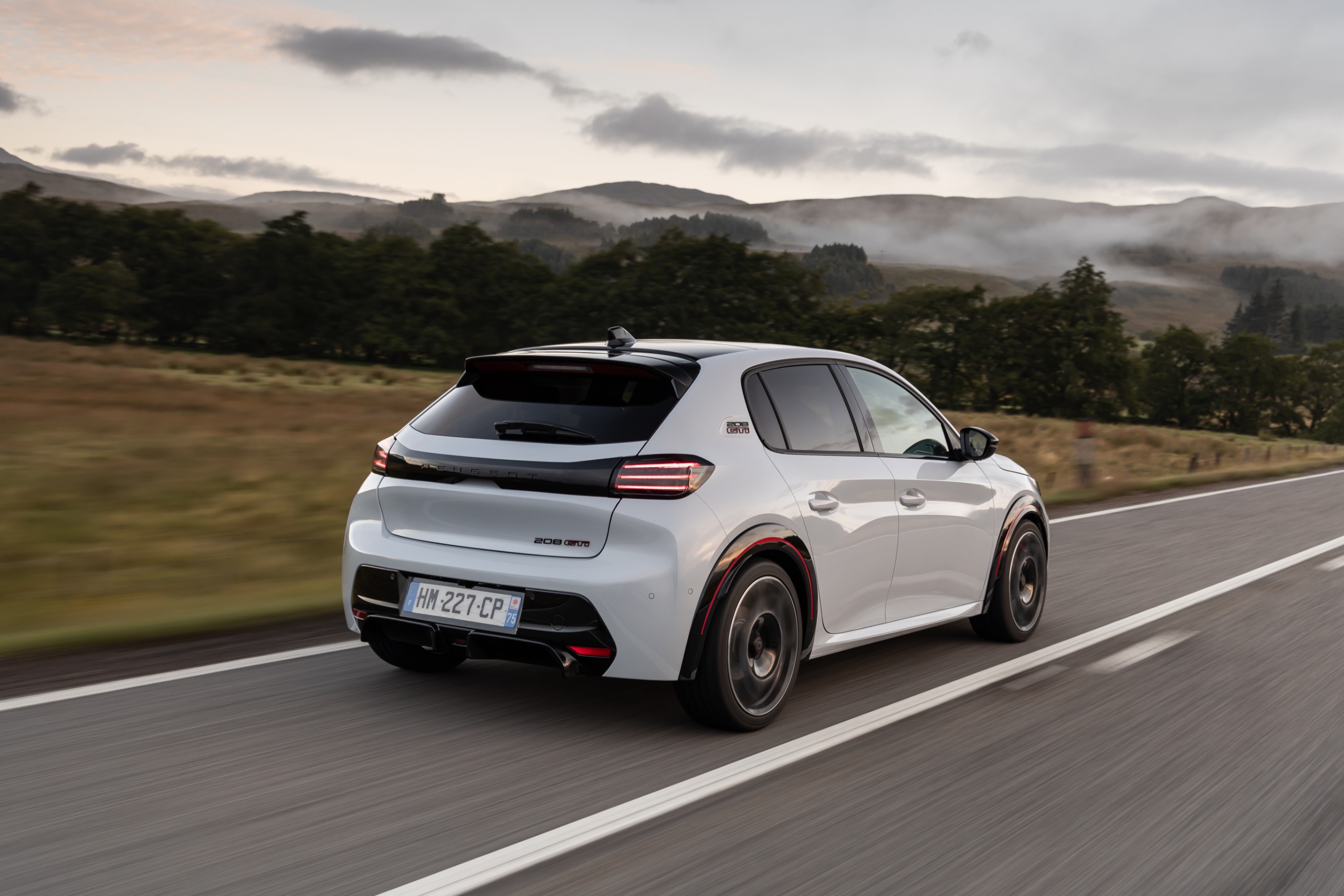 Peugeot E-208 GTi