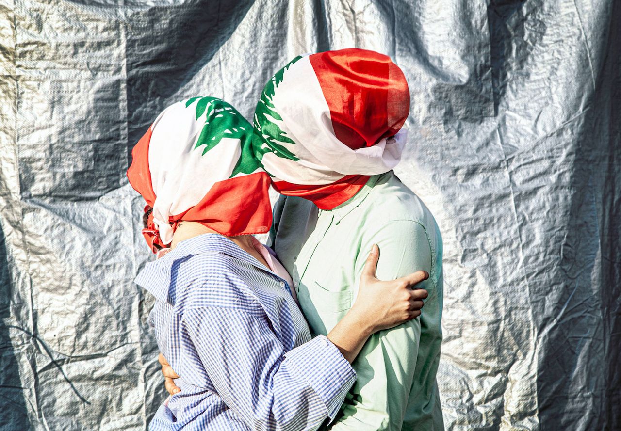 Omar Sfeir&#039;s photograph which sees two lovers embracing, their heads wrapped in the Lebanese flag 