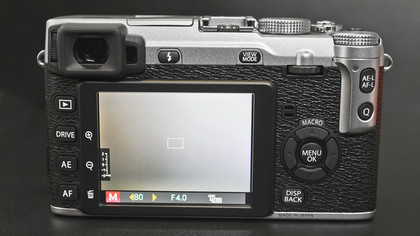 Fuji X-Pro1 vs Fuji X-E1