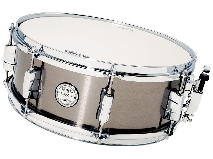 The lightweight snare has eight lugs, which can make the drum a little wild. Half a perimeter 'O' ring or some Moongel will give you a crisp, tight snap