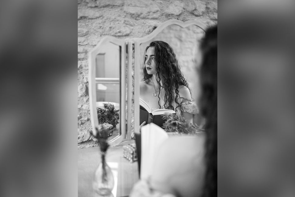 How to use mirrors to magically enhance your portraits Digital Camera