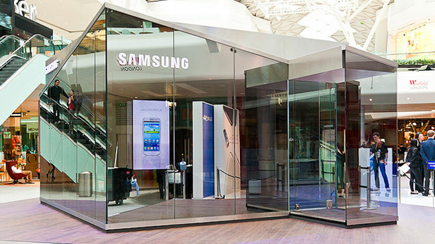 Samsung stores could be incoming as Apple designer jumps onboard