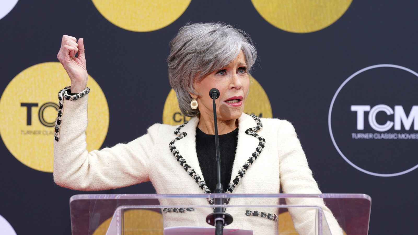 Jane Fonda se začátkem tohoto týdne podělila o své myšlenky s Andym Cohenem