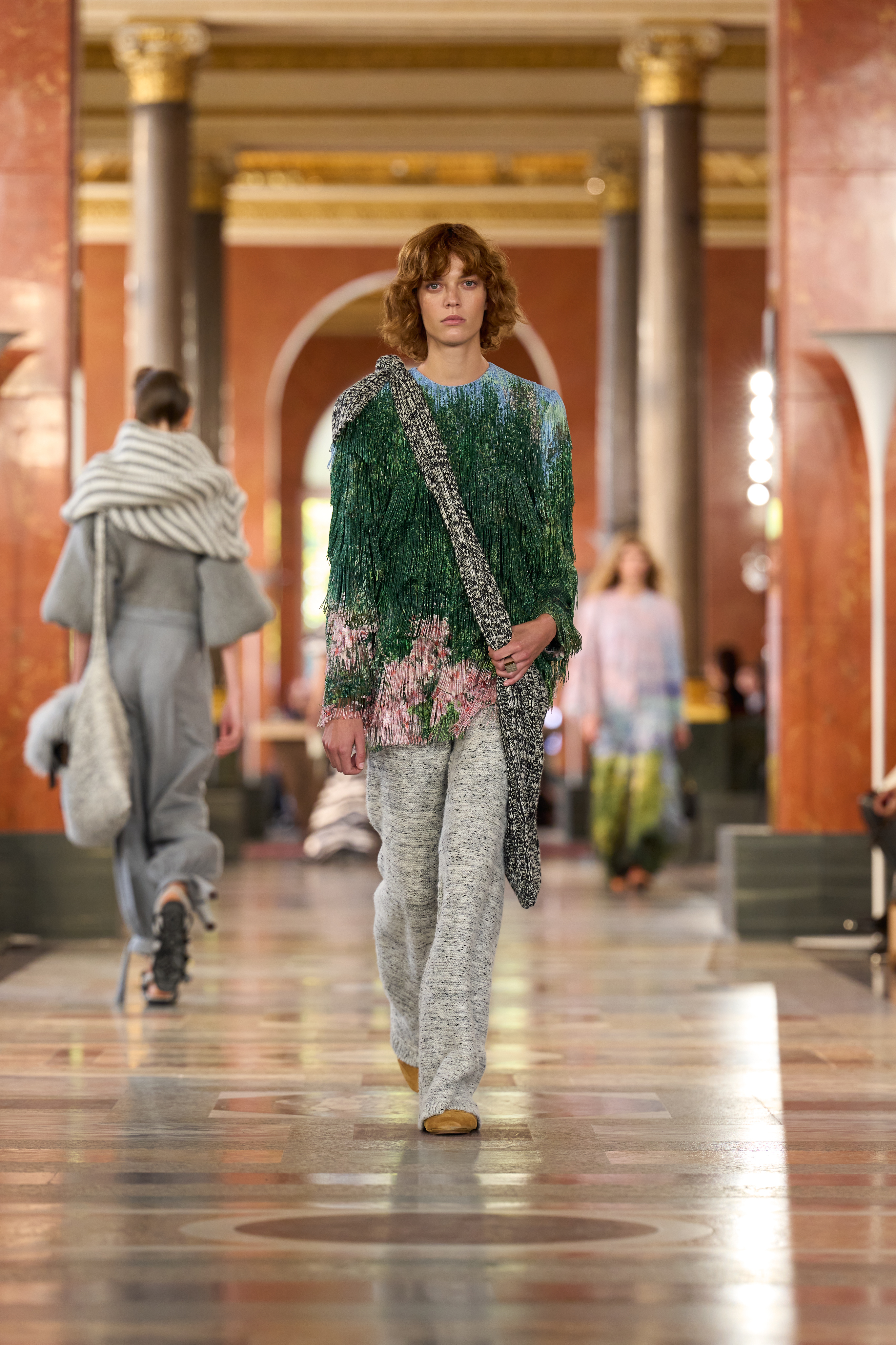 Model on the Louis Vuitton spring 2026 runway.
