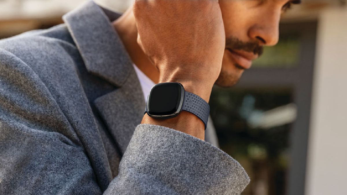 Fitbit Sense Review: A Feature-Packed Fitness Tracker