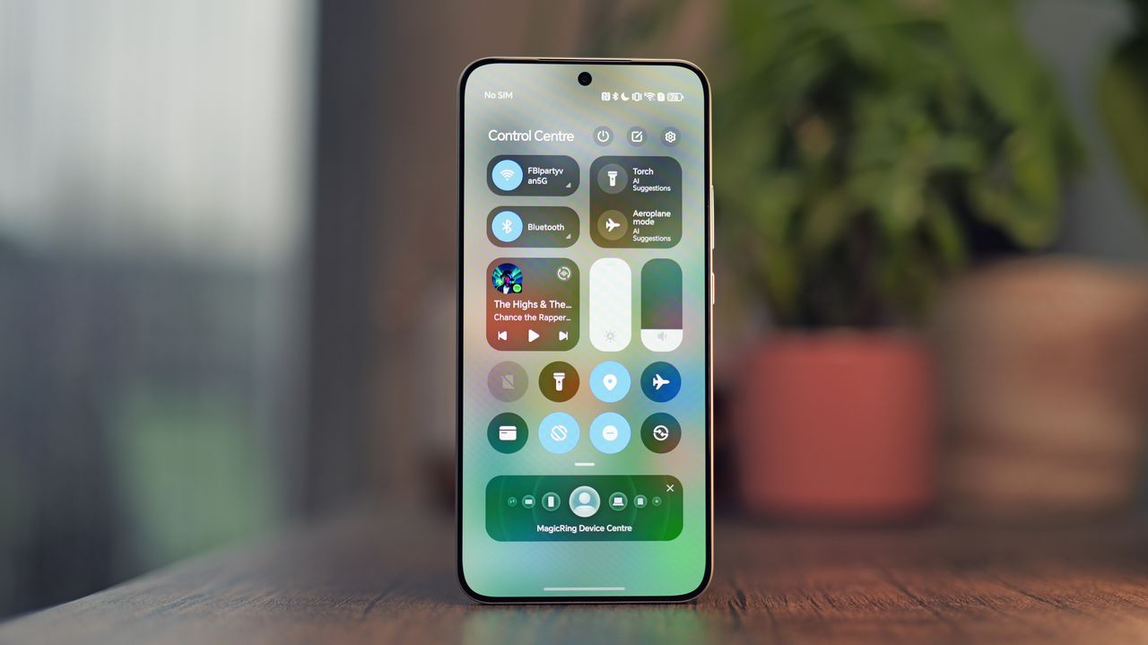 Product shots of the Honor Magic 8 Lite