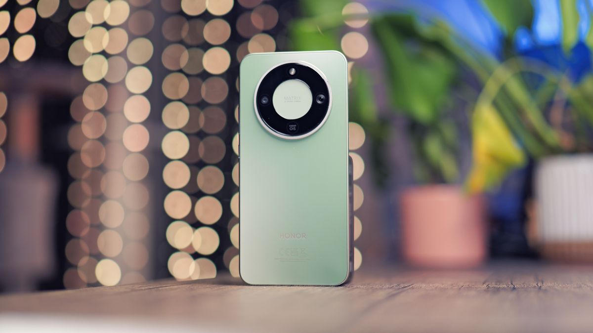 Honor Magic 8 Lite phone