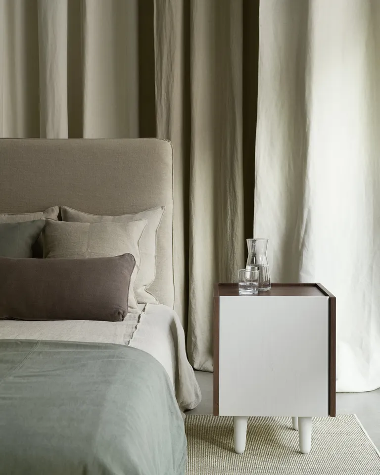 Bemz neutral linen cover for Ikea headboard