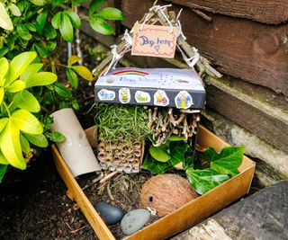 Recycled bug hotel