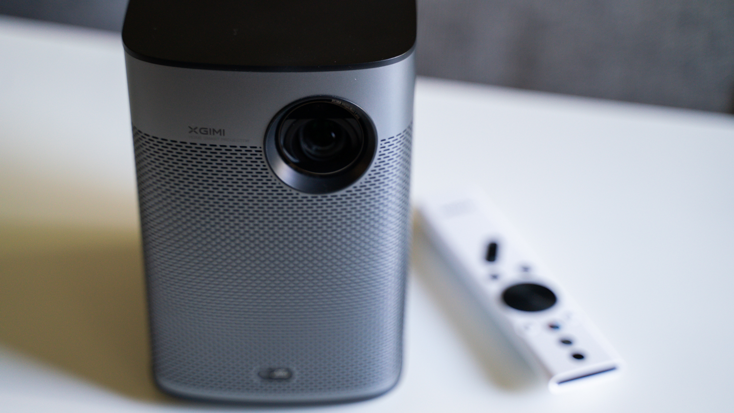 review: smart perfect projector Halo+ T3 practically a Xgimi projector smart |