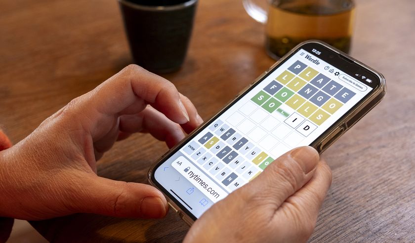 Playing Wordle on a phone