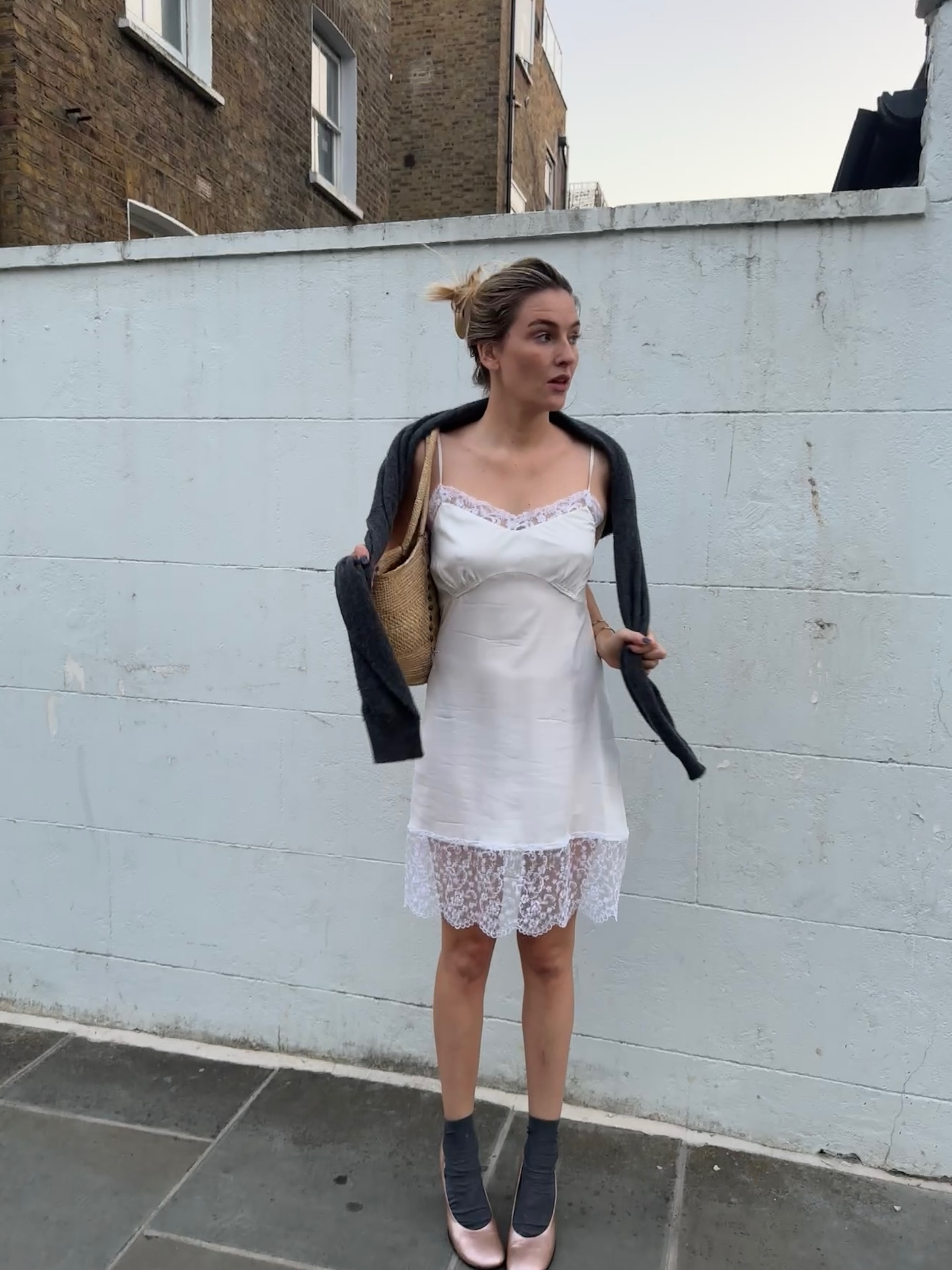 Girl posing for outfit pic