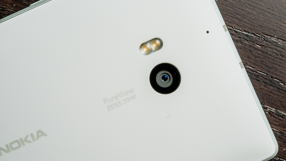 Nokia Lumia Icon review