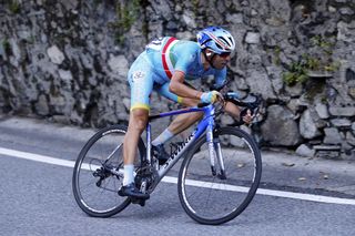 Vincenzo Nibali attacks to win the 2015 Tour of Lombardy