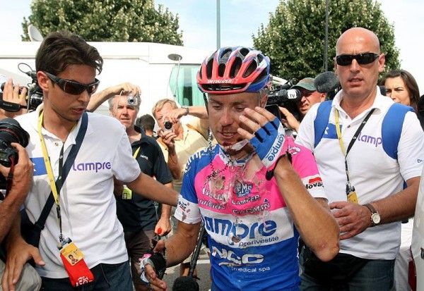 Damiano Cunego's shredded jersey shows just what a miserable stage it was for the Italian.