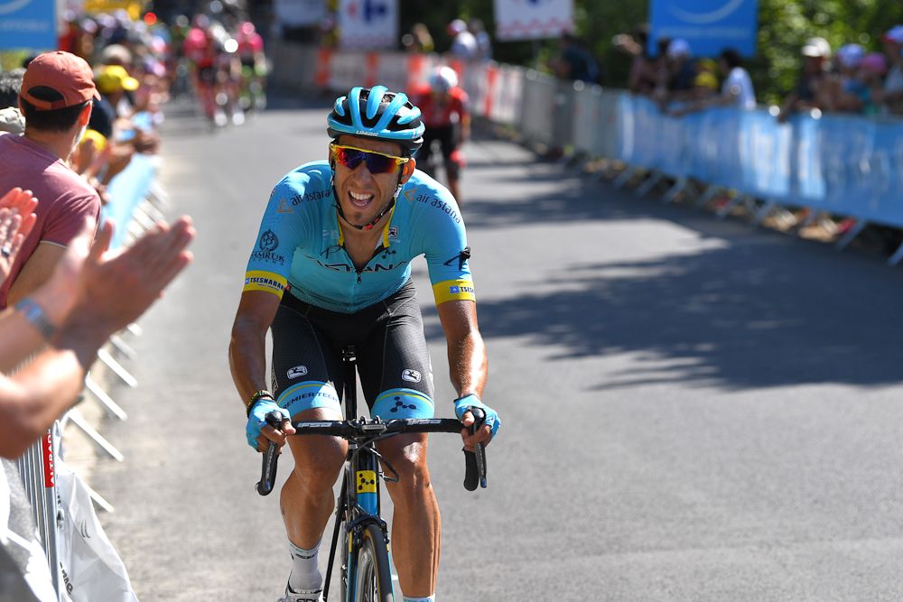 Omar Fraile rides to victory during stage 14 at the Tour de France