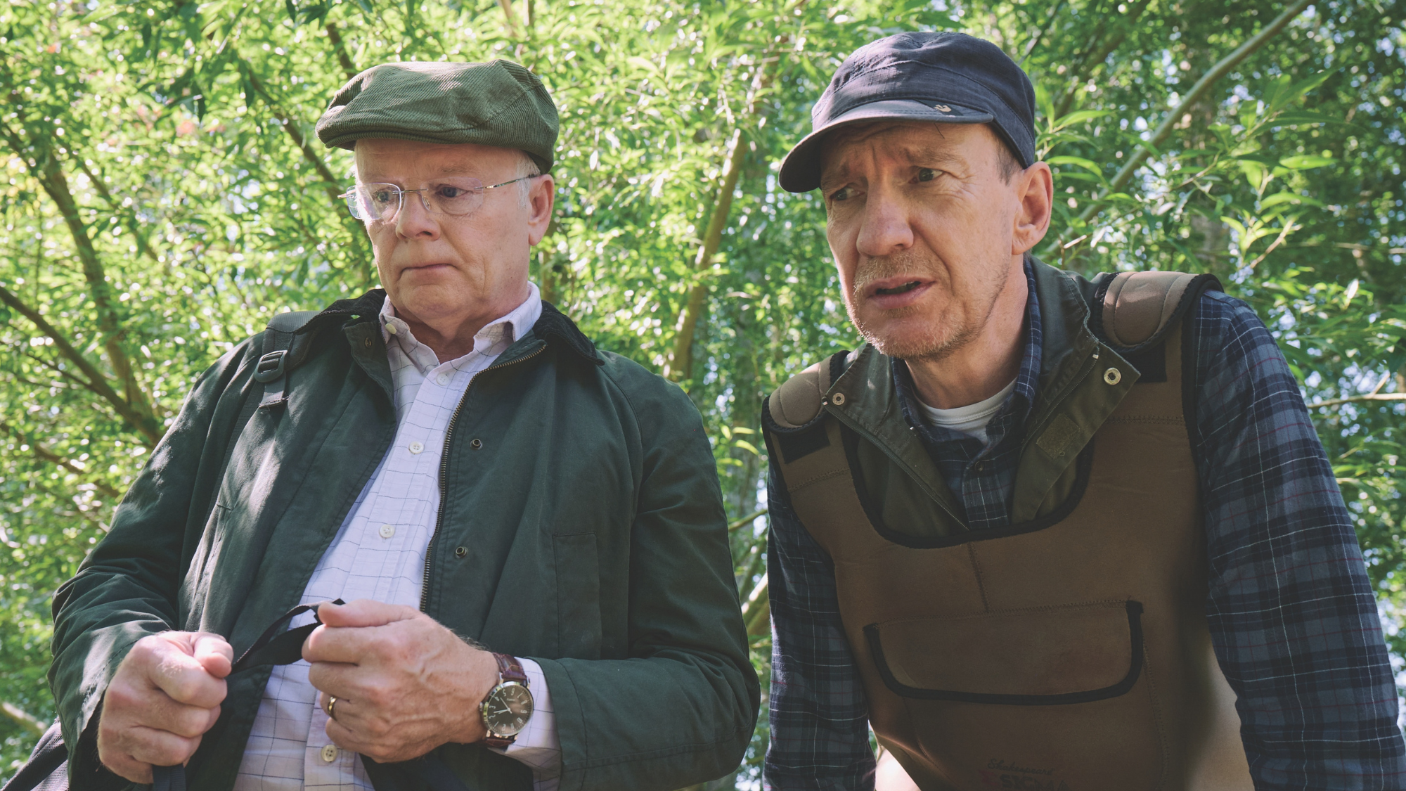 David Thewlis as Ashley Smith and Jason Watkins as Peter Hammond in Dirty Business