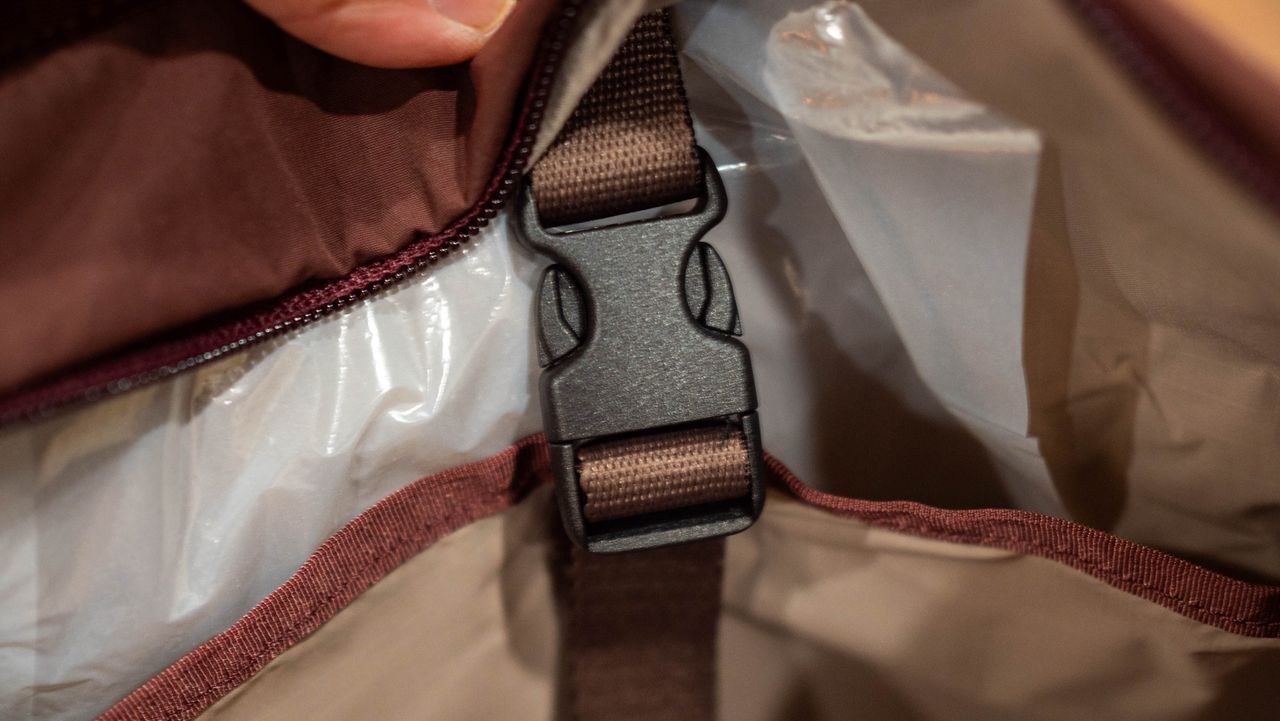 Bellroy Cinch Carryall and Cinch Sling