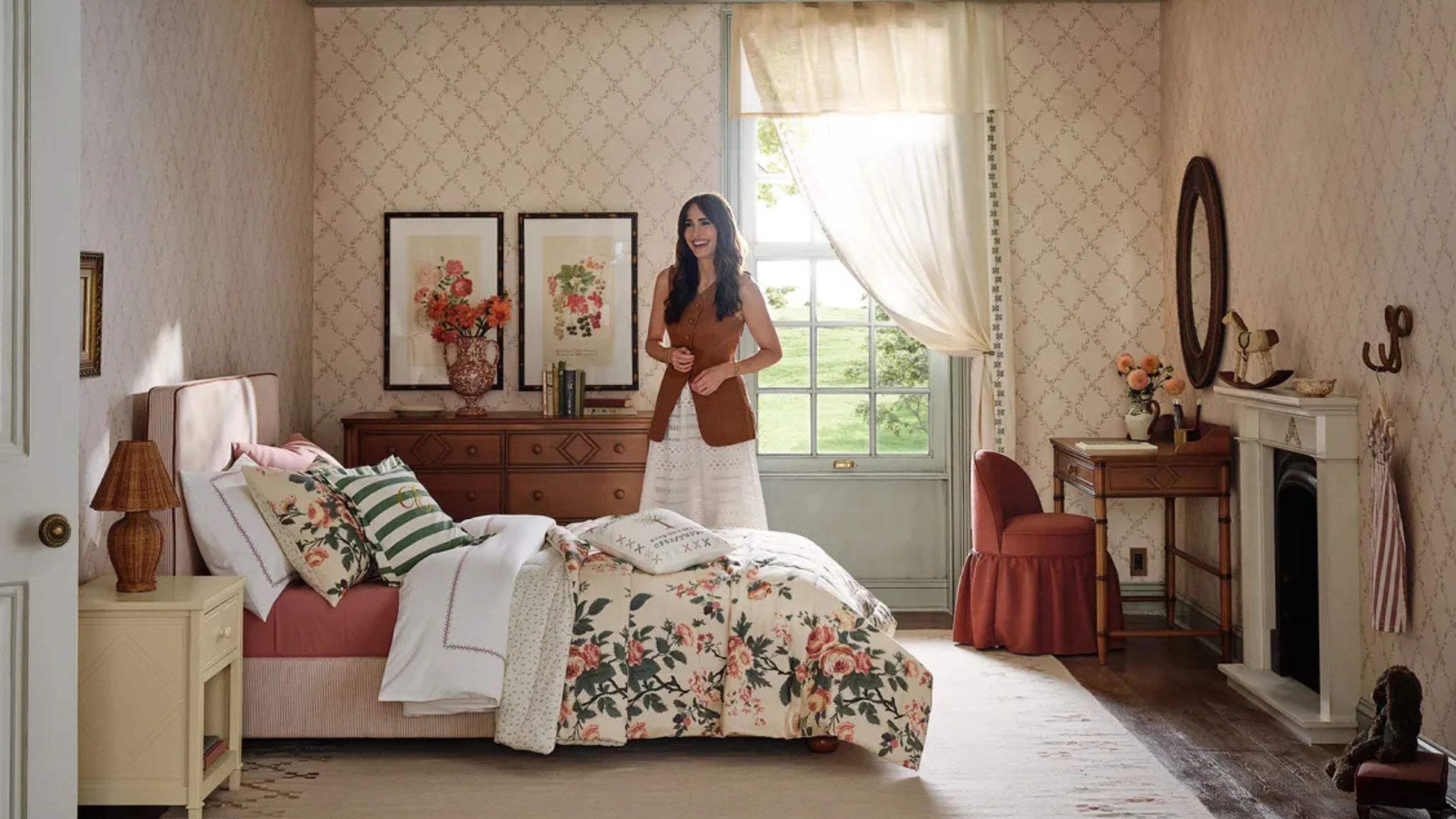 Louise Roe in a kids' bedroom