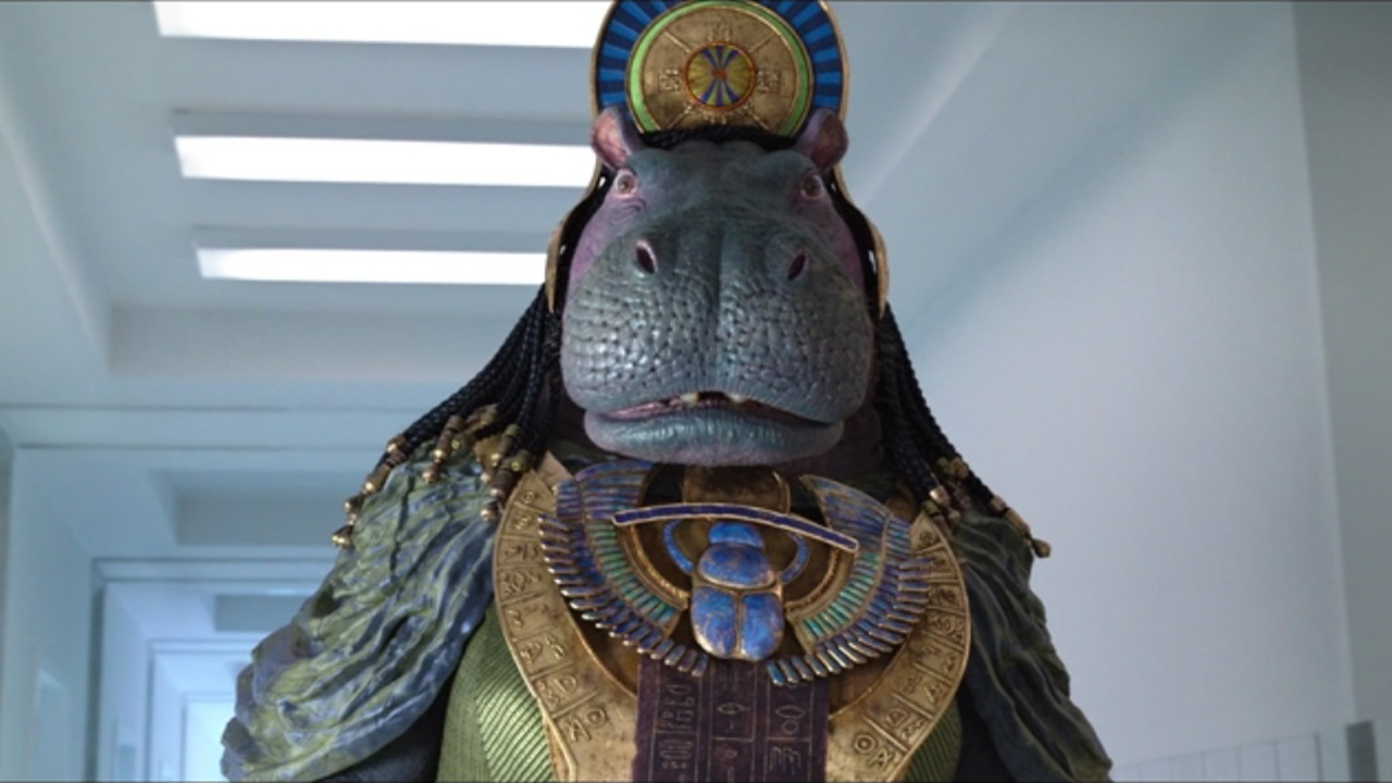Tauret, la diosa hipopótamo egipcia, saluda a Marc y Steven en el episodio 4 de Moon Knight