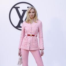 Actress Sophie Turner poses at the photocall of the Louis Vuitton fashion show at Park Guell on May 23, 2024, in Barcelona, Catalonia, Spain