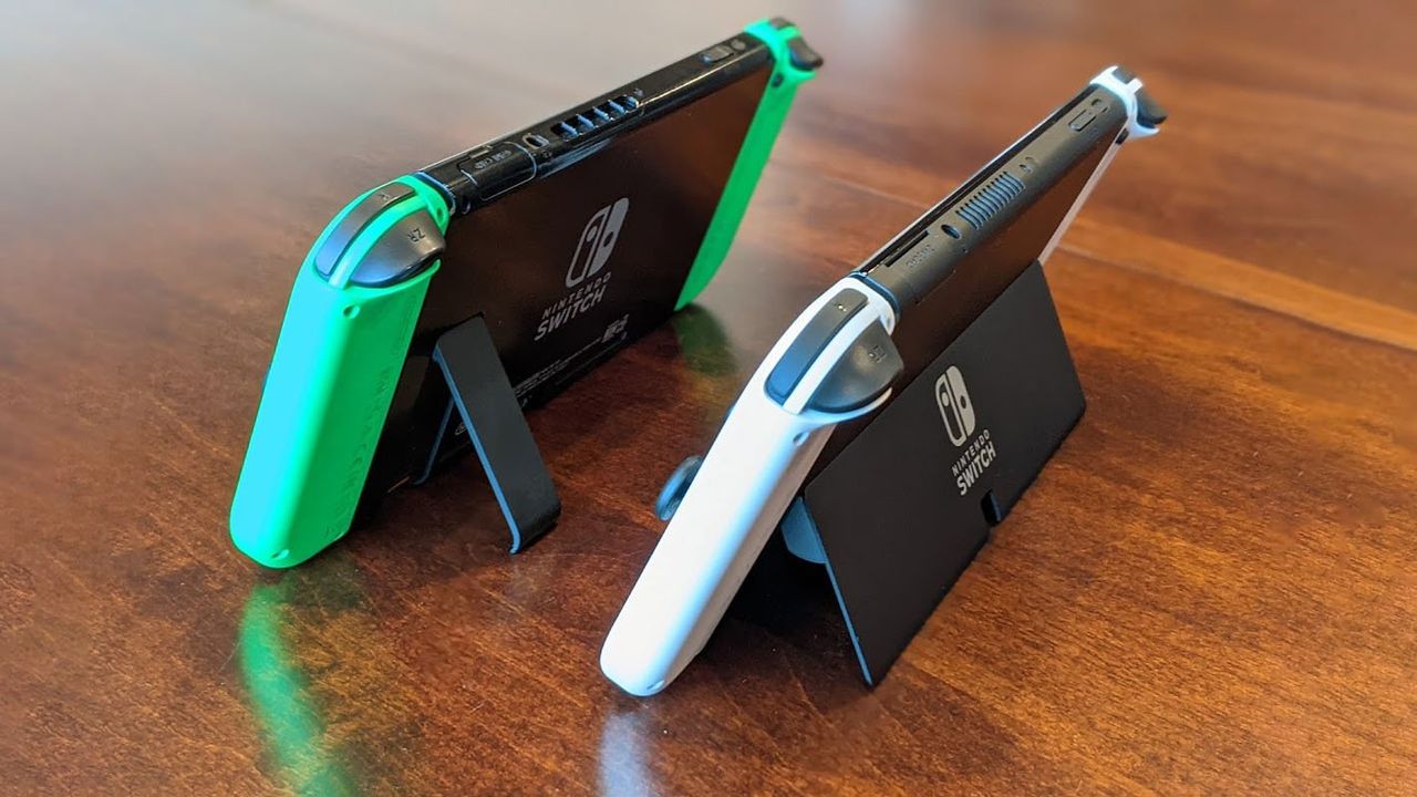 Nintendo Switch Oled Model And V2 Dock Kickstands