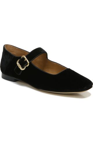 Michaela Mary Jane Flat