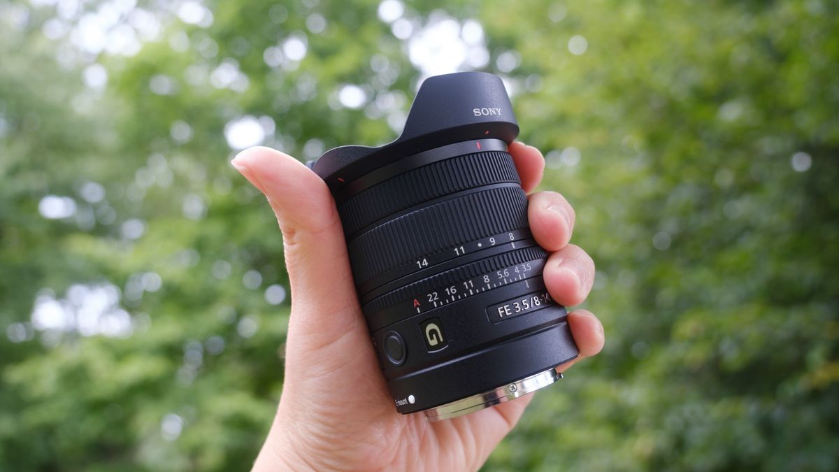 A photograph of the Sony FE 8-14mm f/3.5 Fisheye G lens outdoors