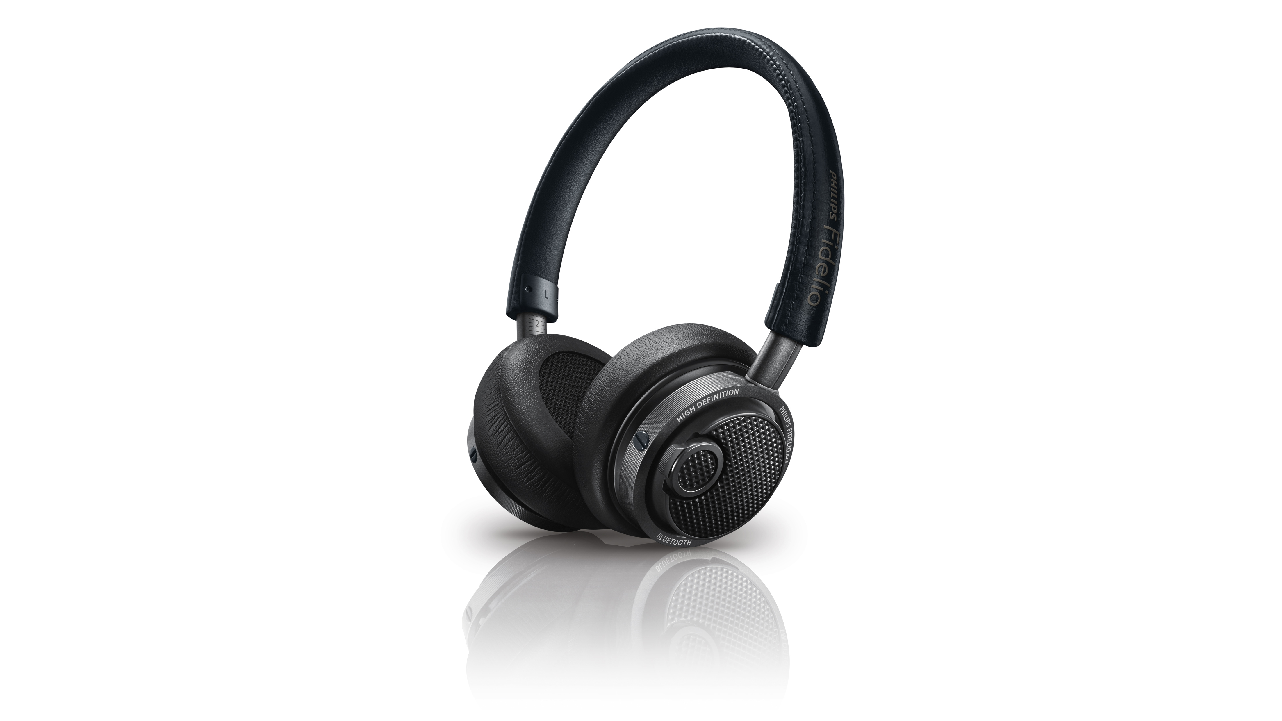 Philips Fidelio M1BT review: great-sounding Bluetooth headphones