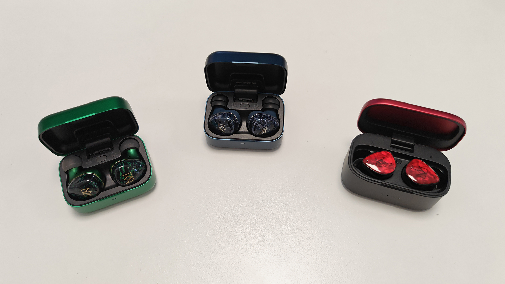 The Noble Osprey, alongside other Noble earphones.