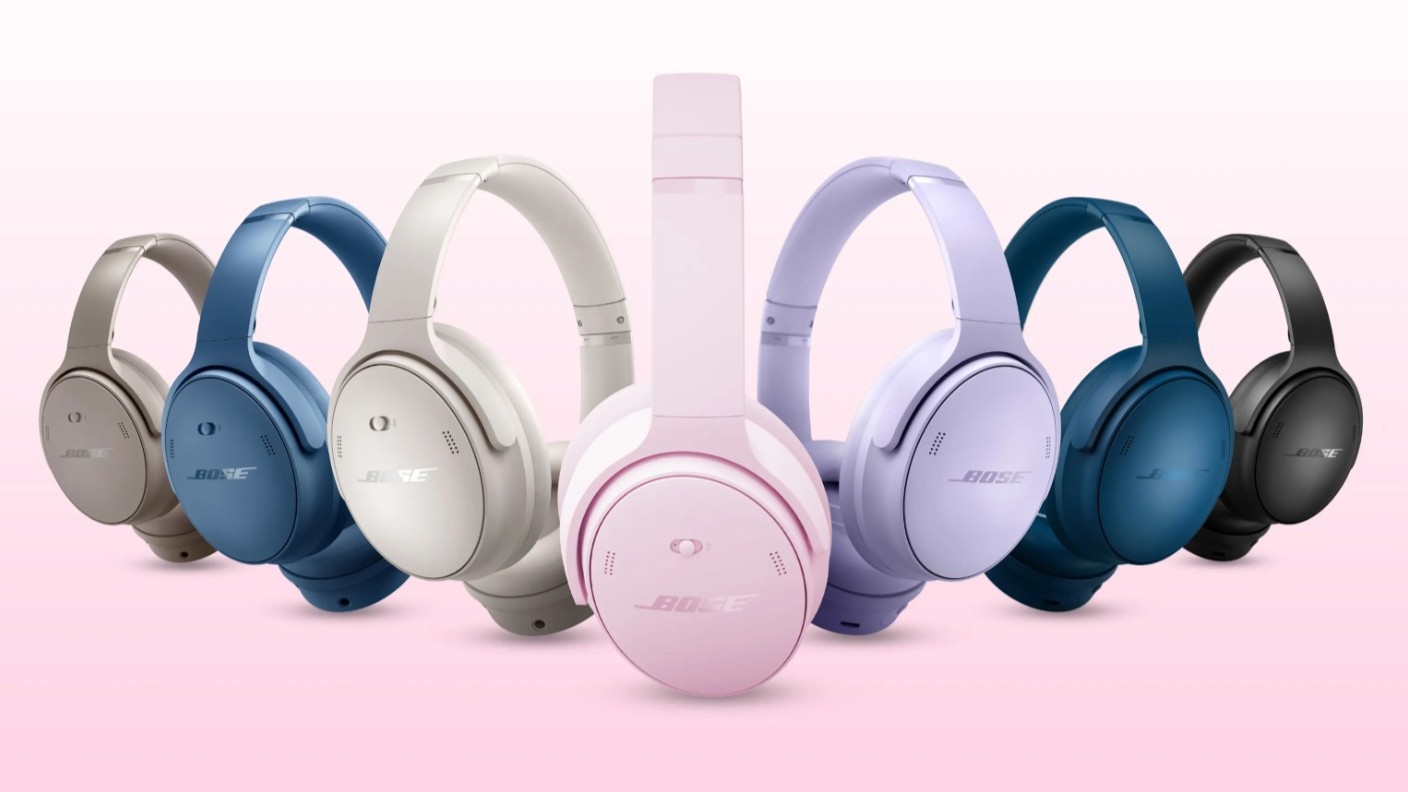 All of the available color variants for Bose QuietComfort Headphones