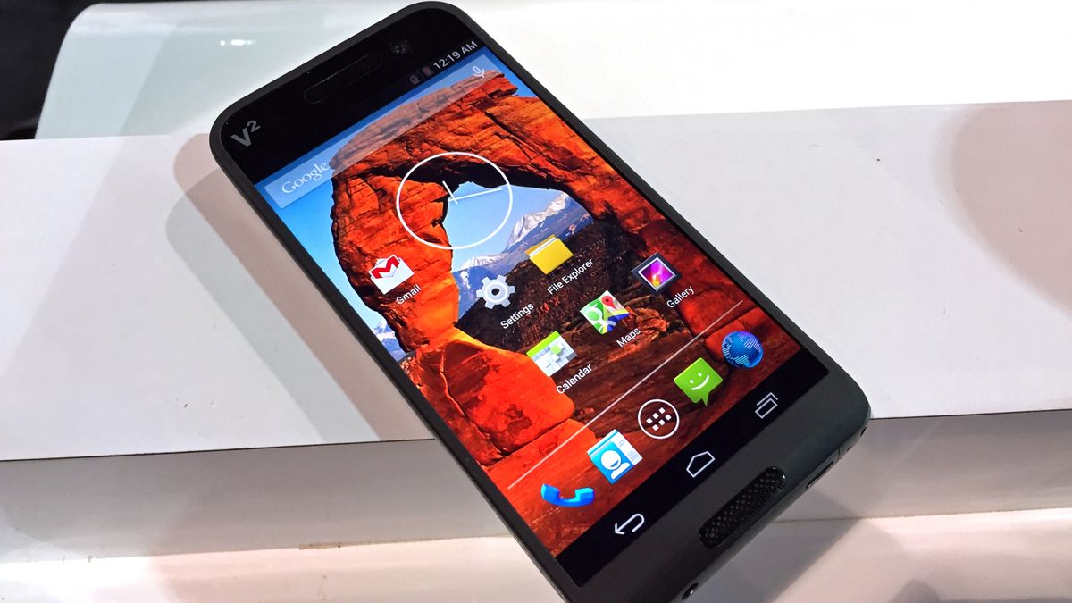 2015's dark horse superphone will launch on February 2 | TechRadar