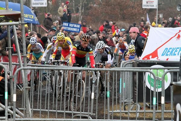 Belgian maestro Sven Nys leads the way.
