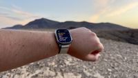Apple Watch Ultra 2 mountains