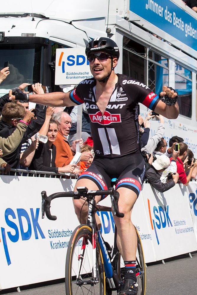 John Degenkolb (Giant-Alpecin) gets the win in N&uuml;rnberg