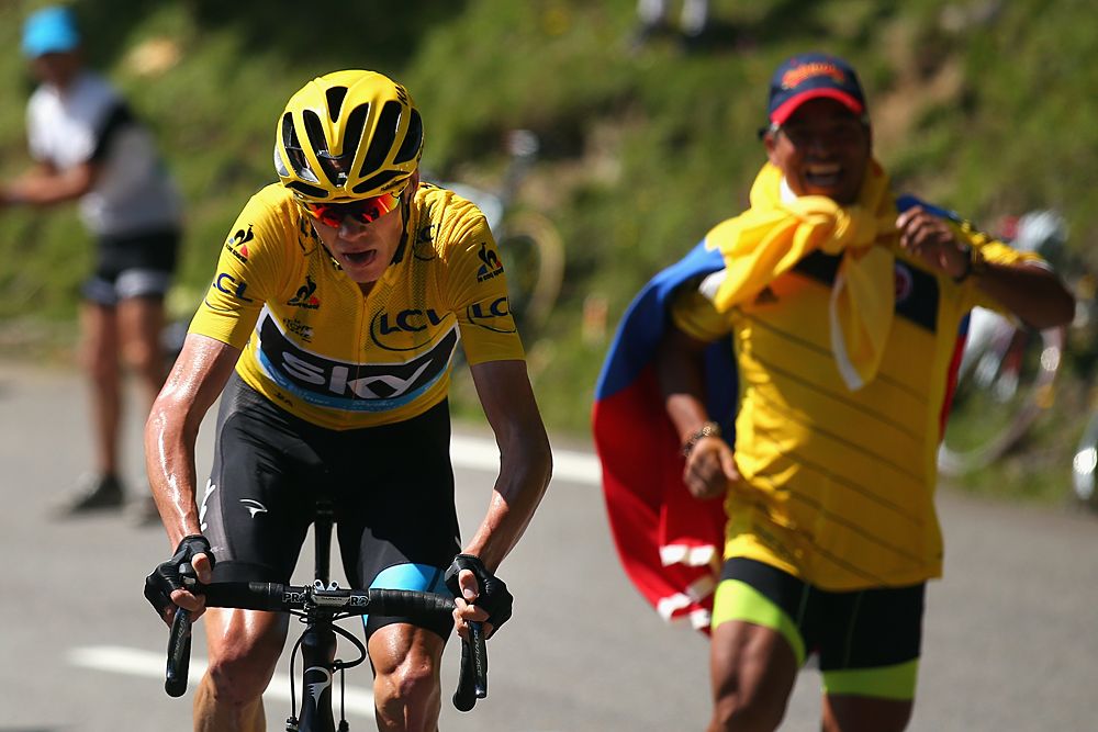 Chris Froome (Team Sky) riding toward La Pierre-Saint-Martin
