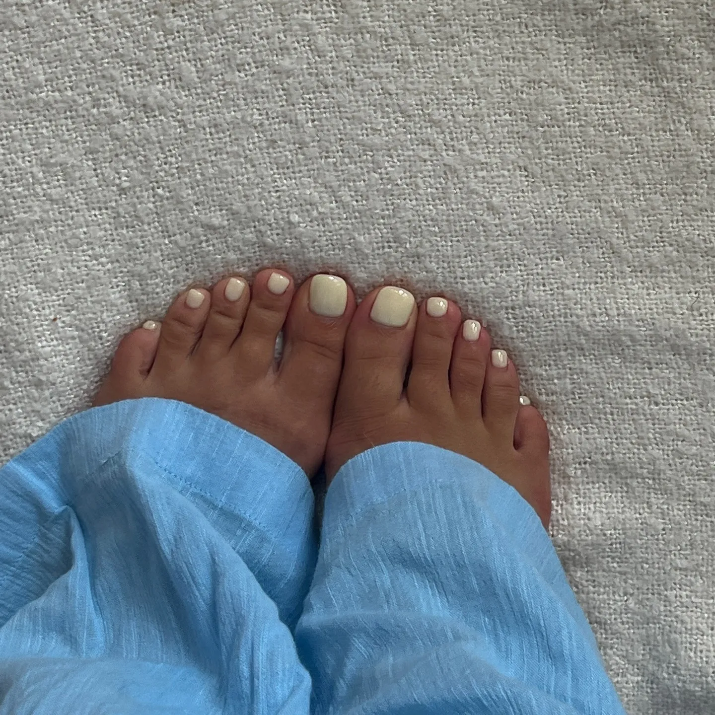 A butter yellow pedicure colour