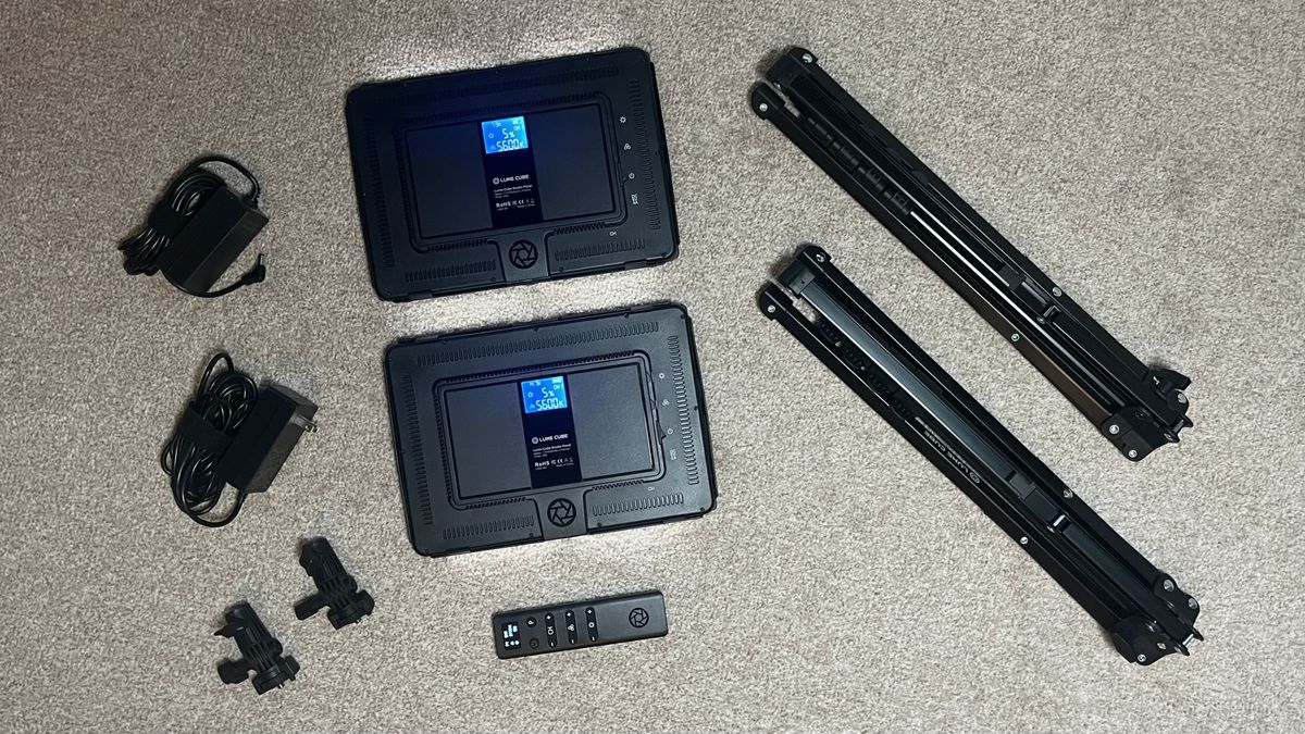 Lume Cube Studio Panel Lighting Kit lights and accessories