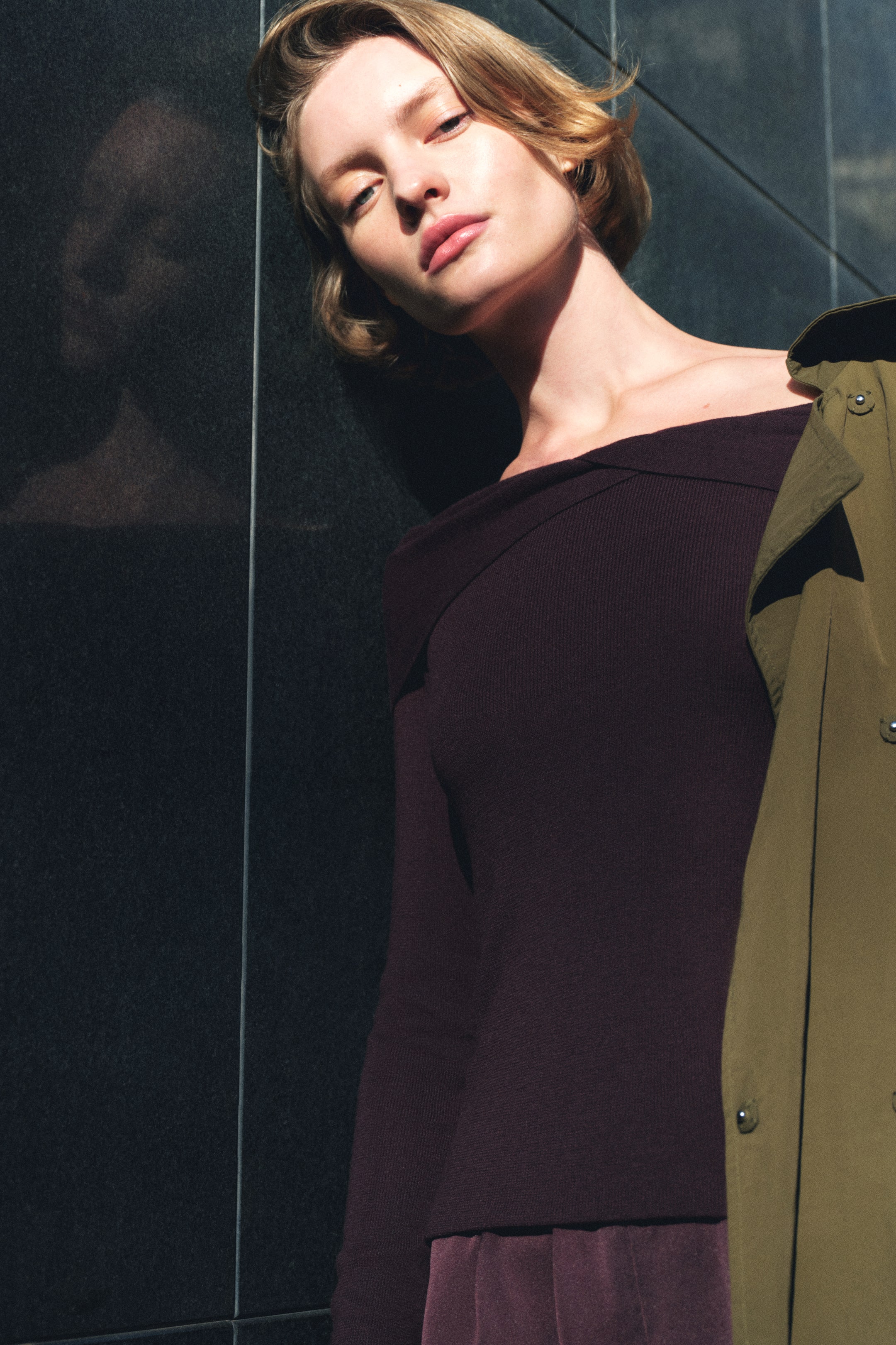 Twist-Detail Off-The-Shoulder Top - Dark Brown